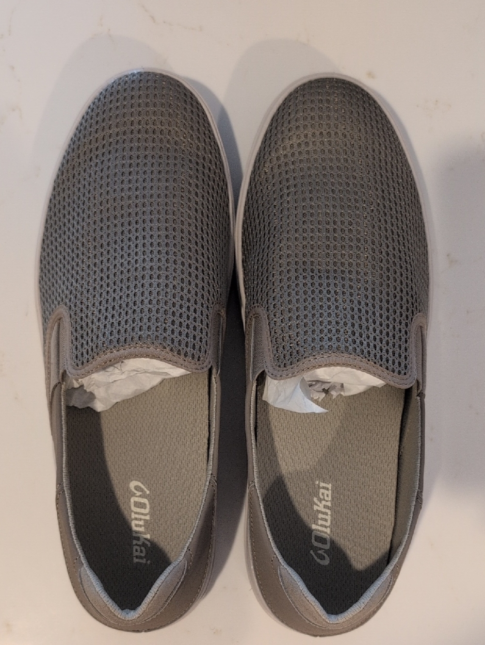 NEVER WORN OluKai Men's Lae'Ahi Gray Mesh Slip-On Loafers In Color Clay Size 13